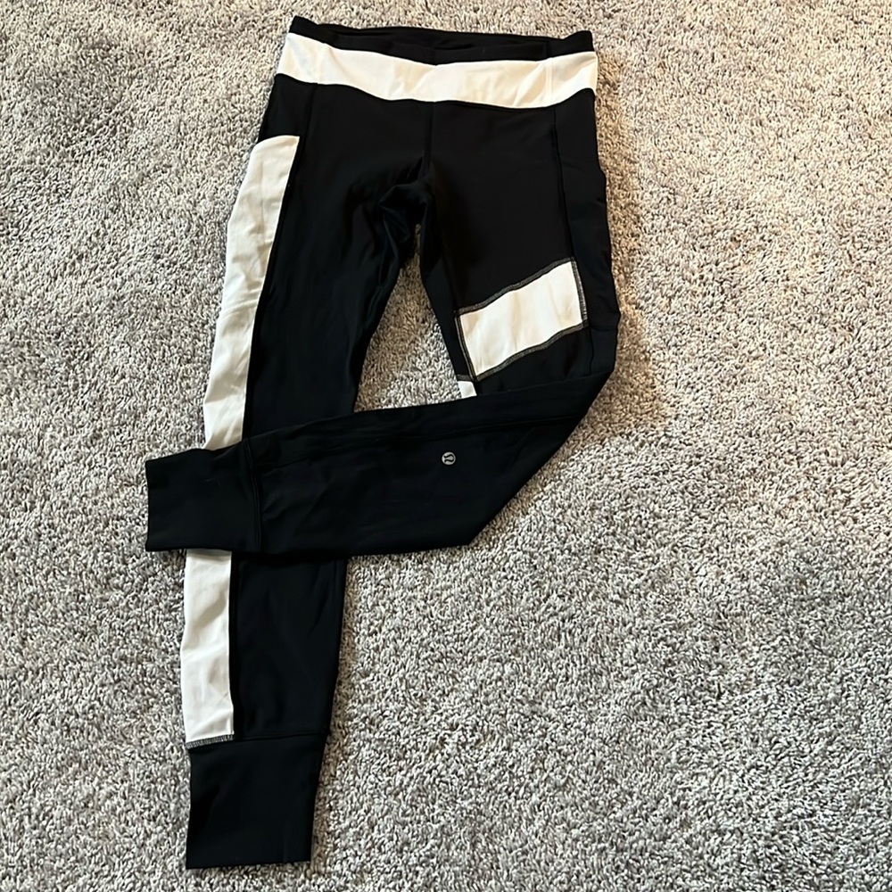 Lululemon SZ 6 leggings